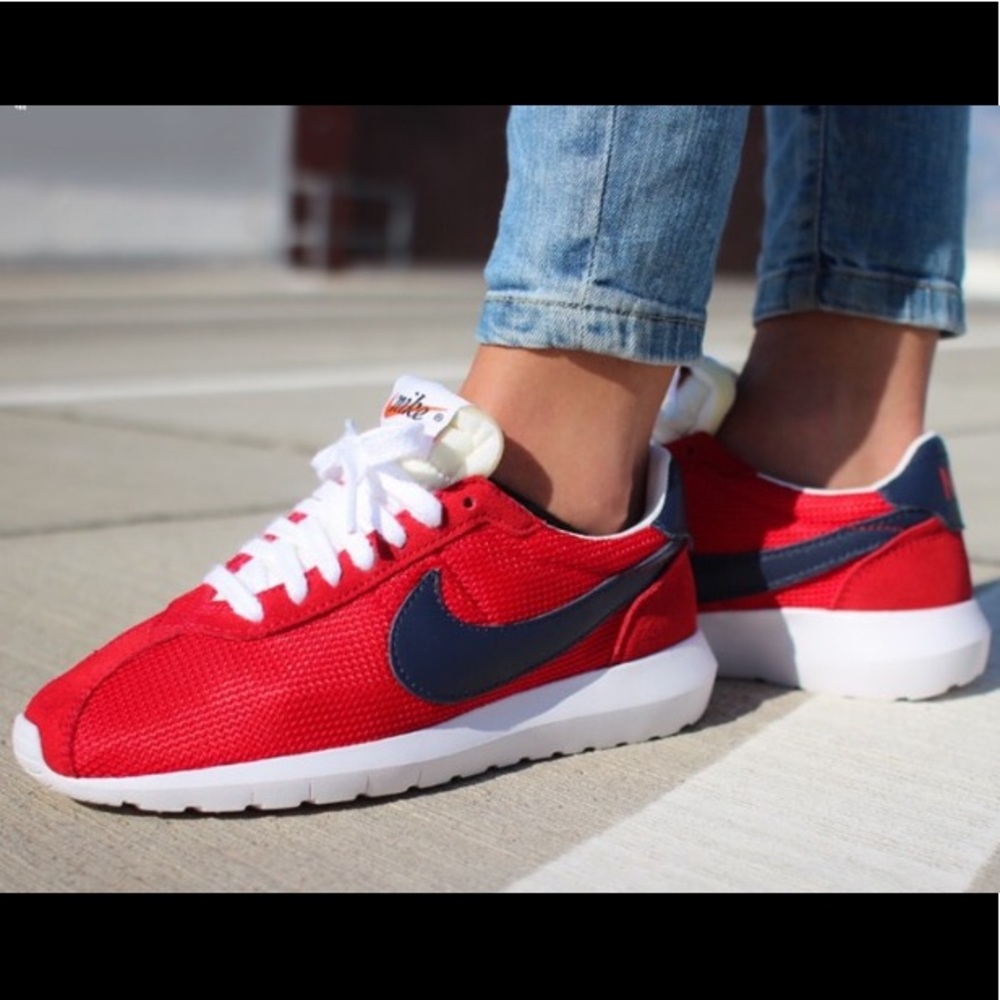 Nike Roshe LD-1000 Red/ Midnight Navy Shoe